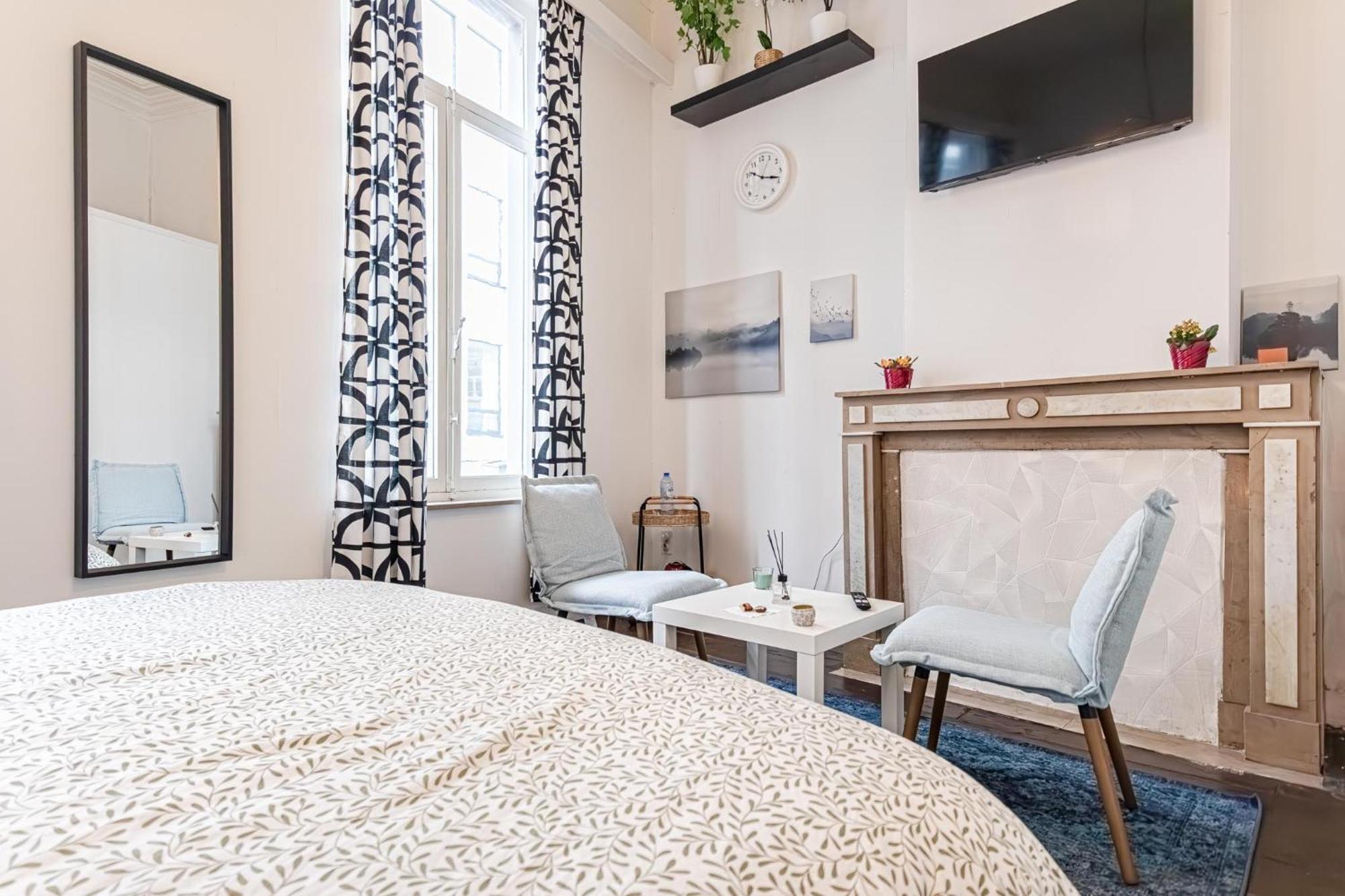 Spacious Shared 5br In The Heart Of Apartment