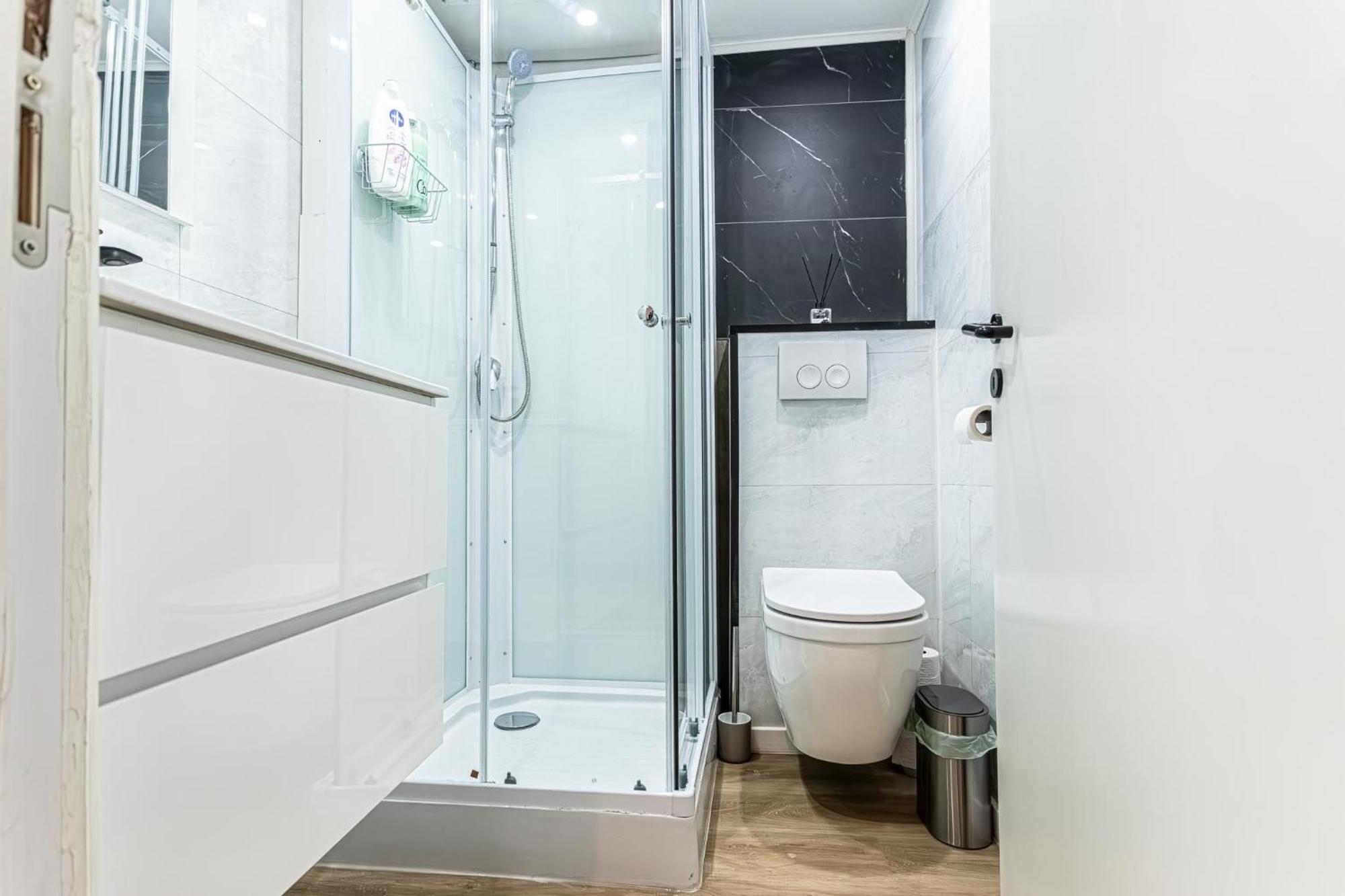 Spacious Shared 5br In The Heart Of * Gent