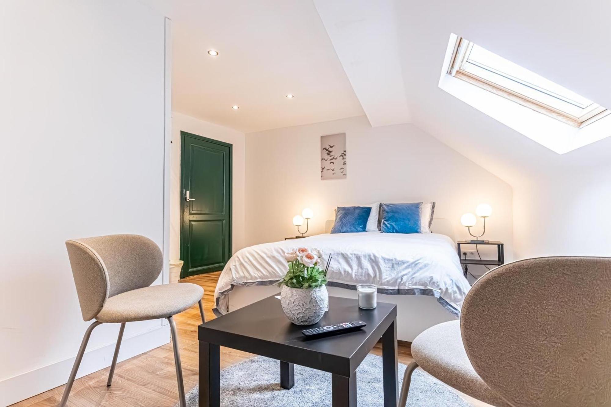 Apartment Spacious Shared 5br In The Heart Of *