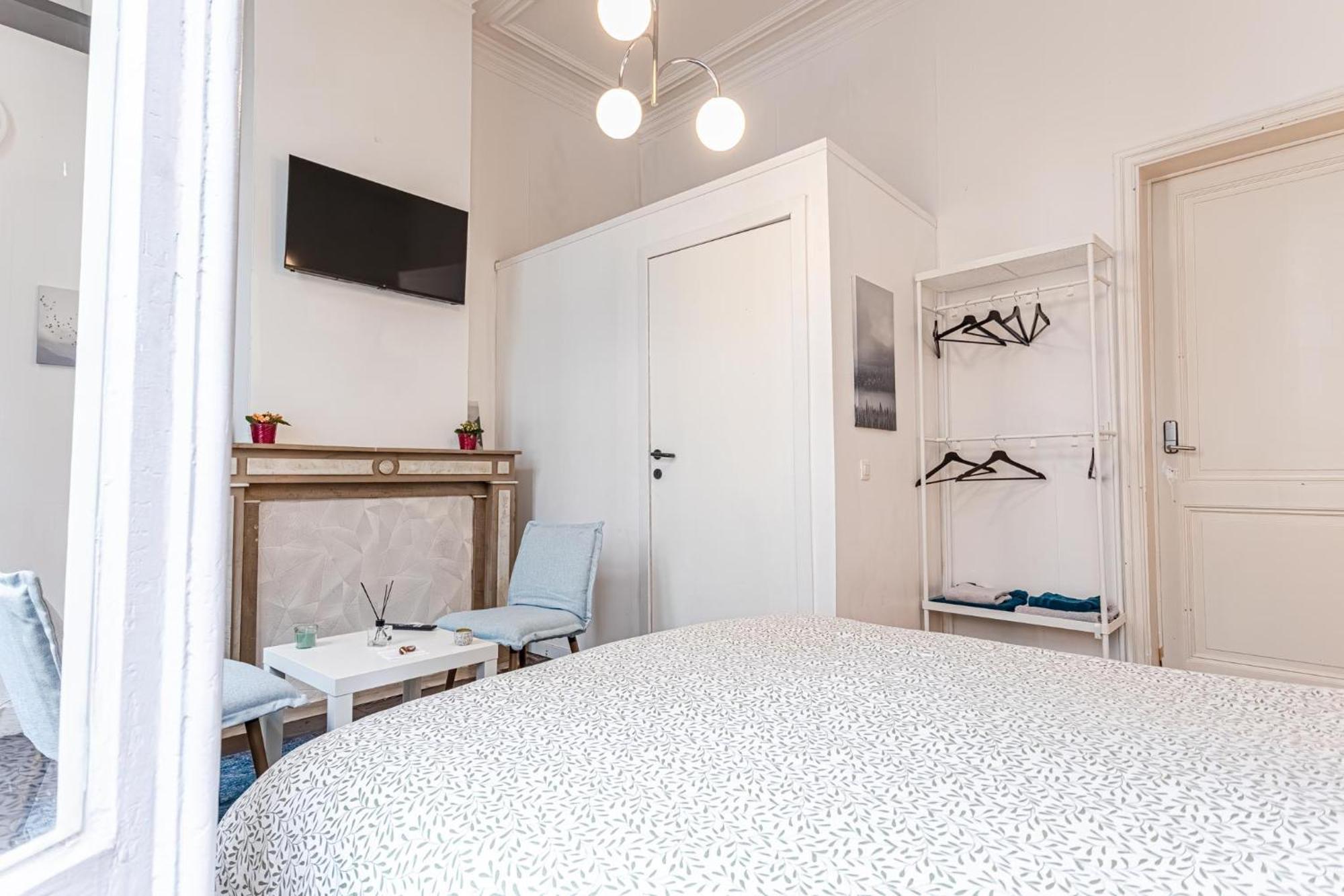 Spacious Shared 5br In The Heart Of Apartamento *